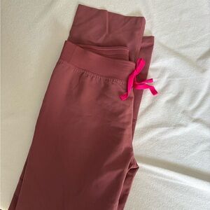 Figs regular waisted livingston in mauve pink color